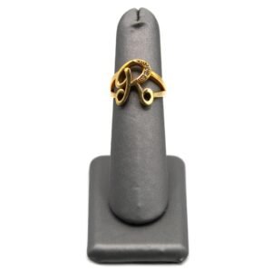 Script Initial R Ring - 10kt Gold, Size 6.5