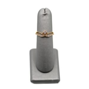 Petite Round Stone Ring - 10kt Gold, Size 6.5