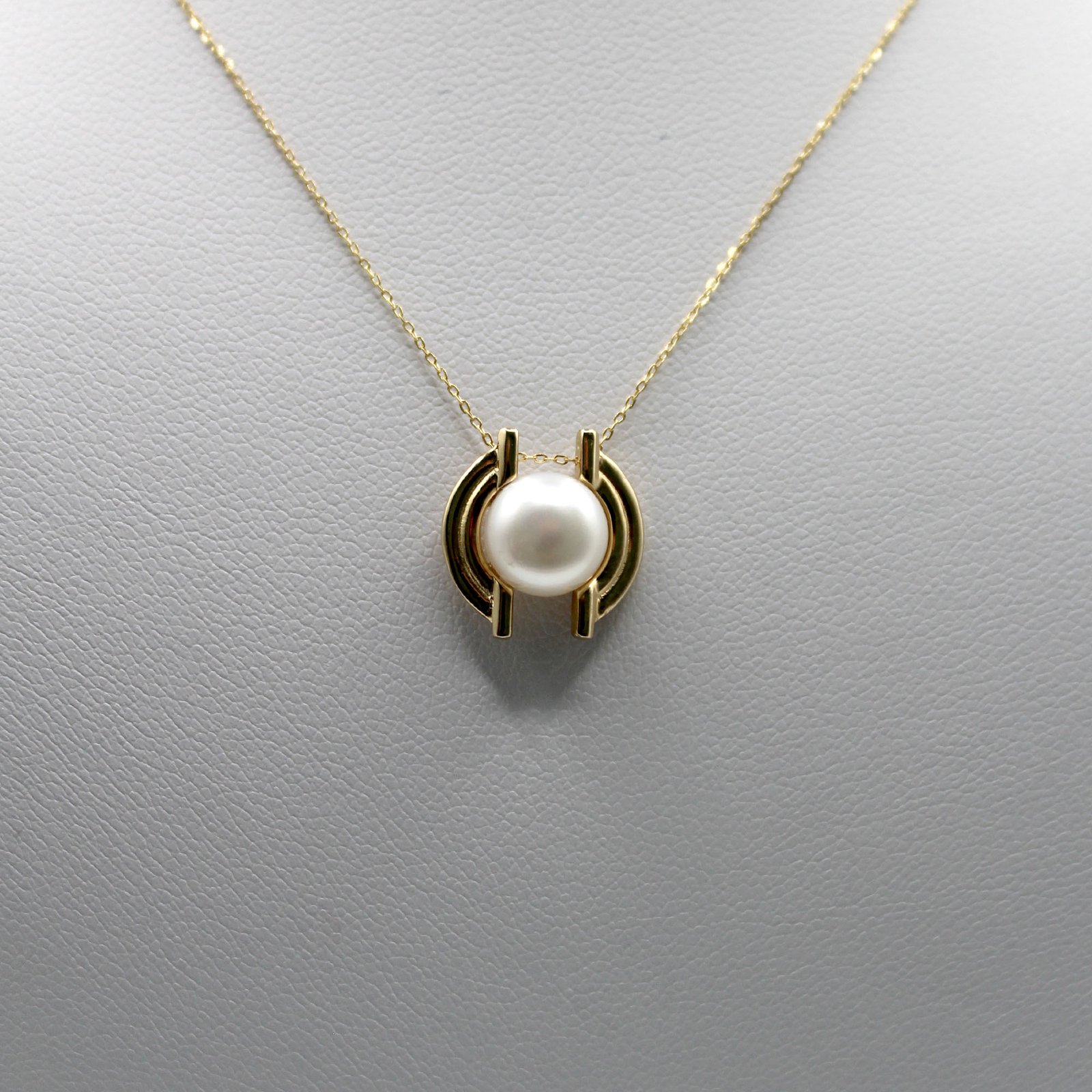 Modern Frame Pearl Pendant Necklace – 14KT Gold Women’s - Image 2