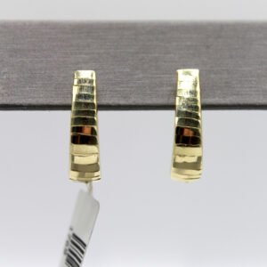 Polished Hoop Earrings – 10KT Yellow Gold