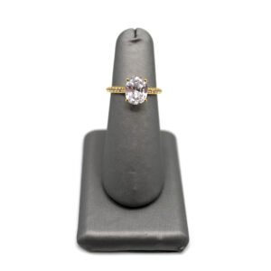Brilliant Multi-Stone Halo Engagement Ring – 10KT Gold – Size 7
